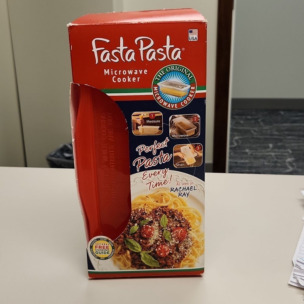 Fasta Pasta Microwave Cooker